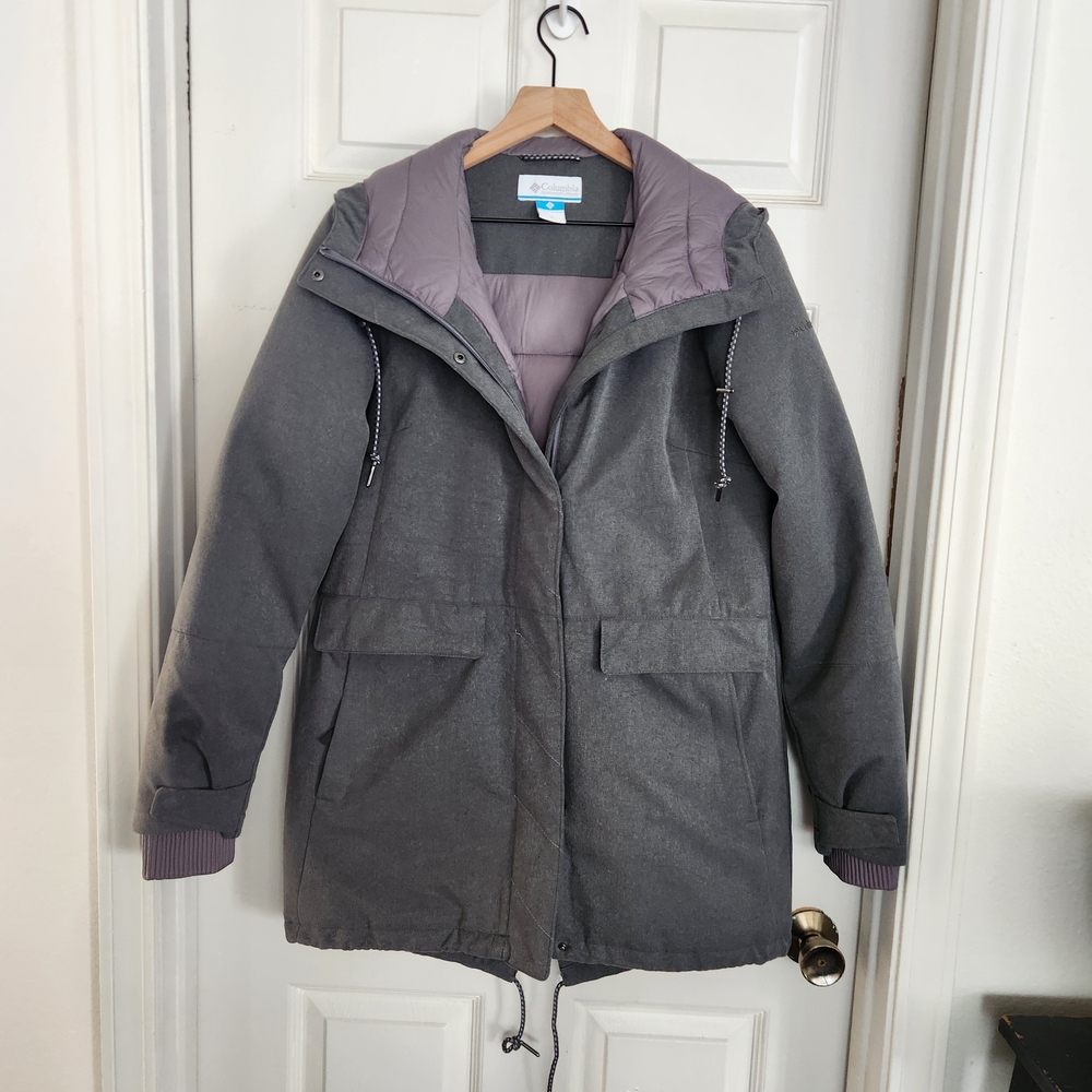 Columbia Women's Gray and Purple Puffer Jacket